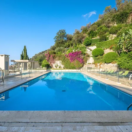 Les Miradors, De 2 En Rdc, Jardin Privatif, Piscine, Vue Et Parking Апартаменти *