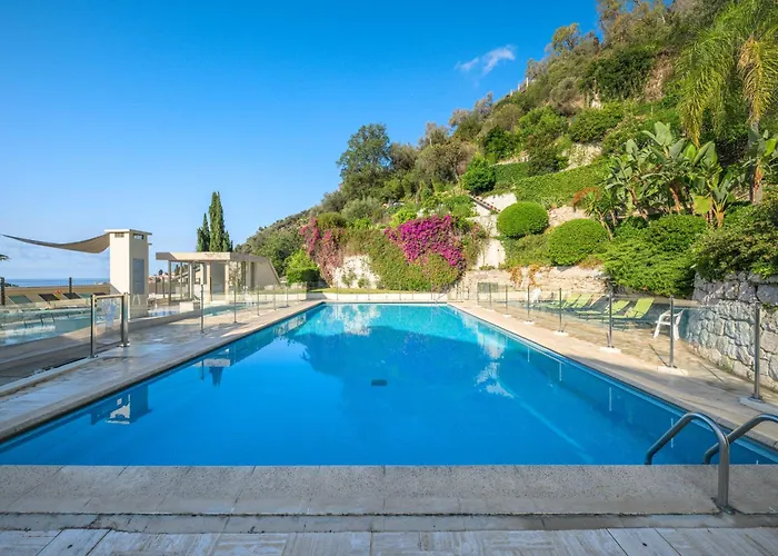 Les Miradors, De 2 En Rdc, Jardin Privatif, Piscine, Vue Et Parking Apartment *